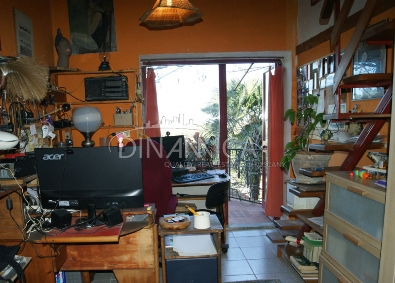 Immagine 12 di Rustico / casale in vendita  a Chianni