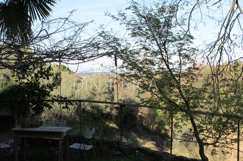 Immagine 13 di Rustico / casale in vendita  a Chianni