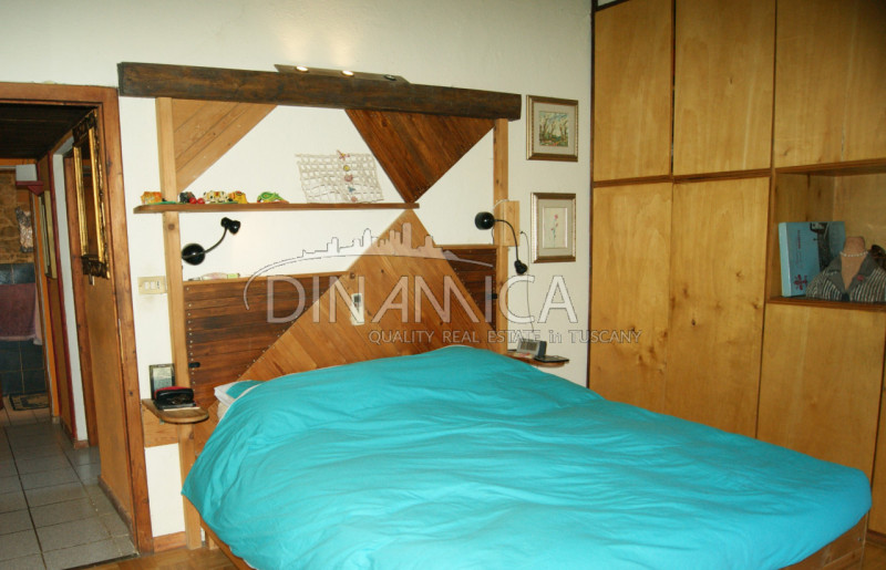 Immagine 15 di Rustico / casale in vendita  a Chianni