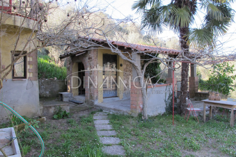 Immagine 31 di Rustico / casale in vendita  a Chianni