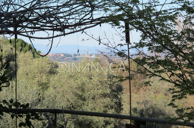 Immagine 37 di Rustico / casale in vendita  a Chianni