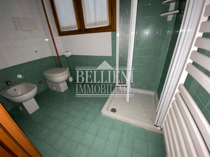 Immagine 6 di Ufficio in vendita  in Contrà Pasini a Vicenza