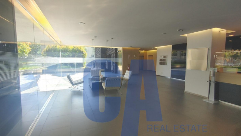 Immagine 11 di Ufficio in affitto  in VIA KULISCIOFF ANNA a Milano