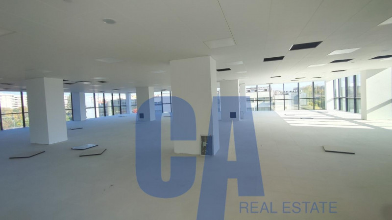 Immagine 12 di Ufficio in affitto  in VIA KULISCIOFF ANNA a Milano