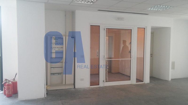 Immagine 22 di Ufficio in affitto  in VIA KULISCIOFF ANNA a Milano