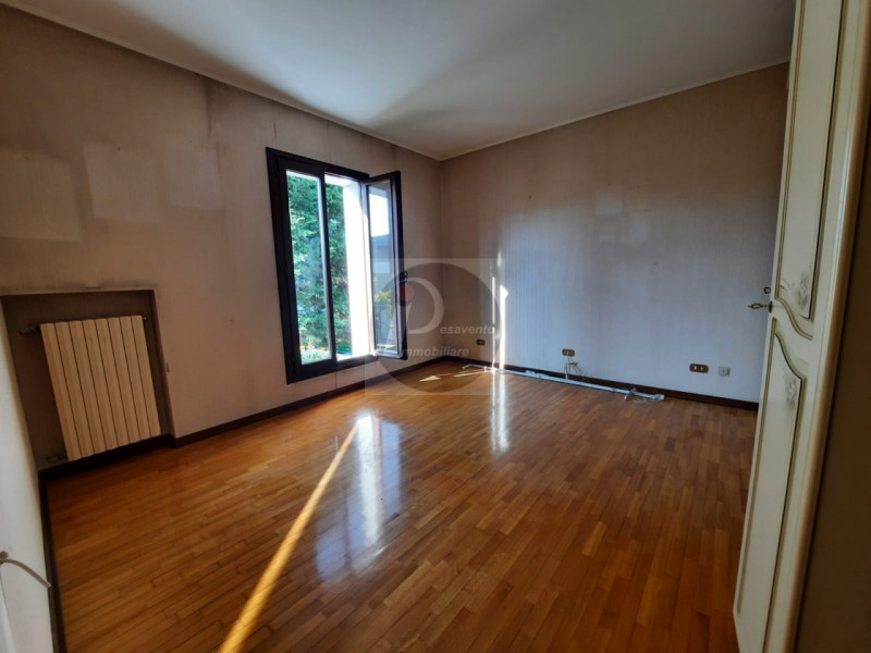 Immagine 16 di Casa indipendente in vendita  a Mestrino