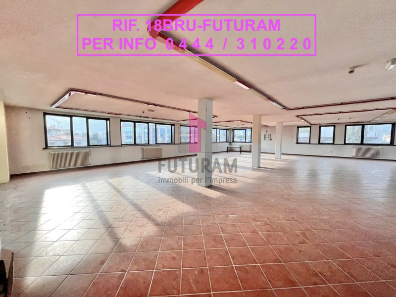 Immagine 1 di Ufficio in affitto  in Via Passarin, 6 a Bassano Del Grappa