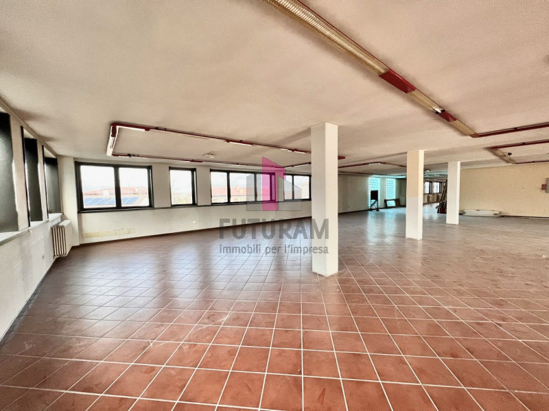 Immagine 10 di Ufficio in affitto  in Via Passarin, 6 a Bassano Del Grappa