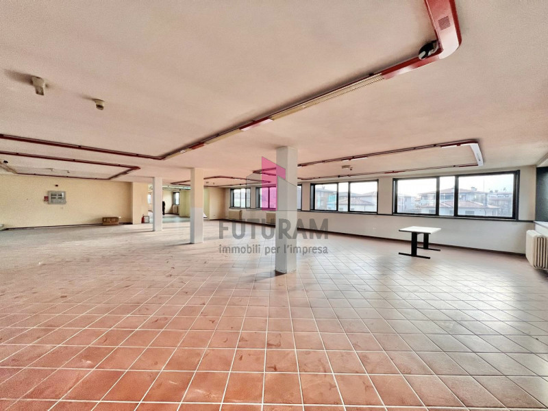 Immagine 12 di Ufficio in affitto  in Via Passarin, 6 a Bassano Del Grappa