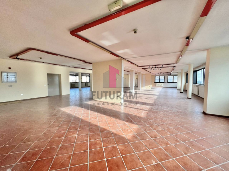 Immagine 20 di Ufficio in affitto  in Via Passarin, 6 a Bassano Del Grappa