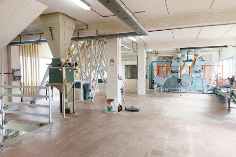 Immagine 16 di Capannone industriale in vendita  in Loc. Olmini, Via Santa Maria (SP 306), N. snc a Panicale