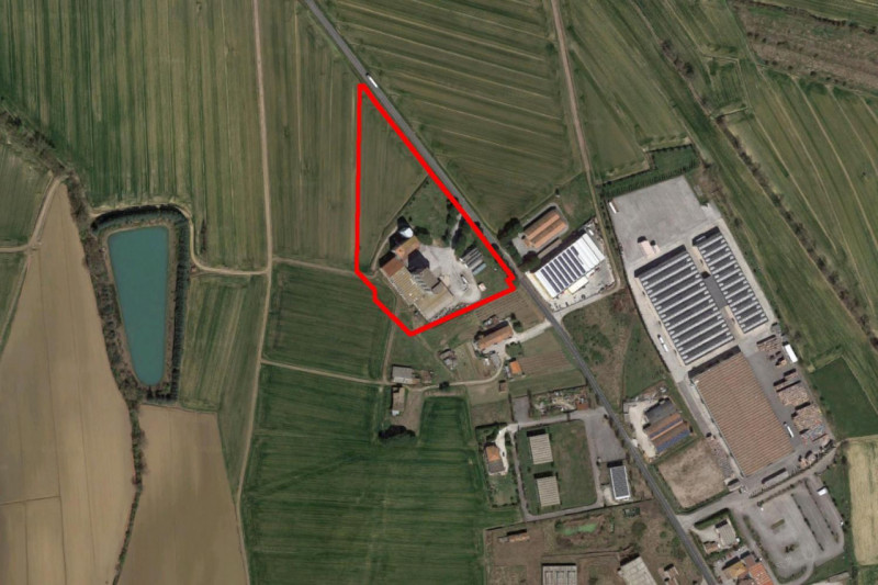 Immagine 30 di Capannone industriale in vendita  in Loc. Olmini, Via Santa Maria (SP 306), N. snc a Panicale