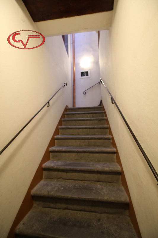 Immagine 2 di Palazzo in vendita  a San Giovanni Valdarno