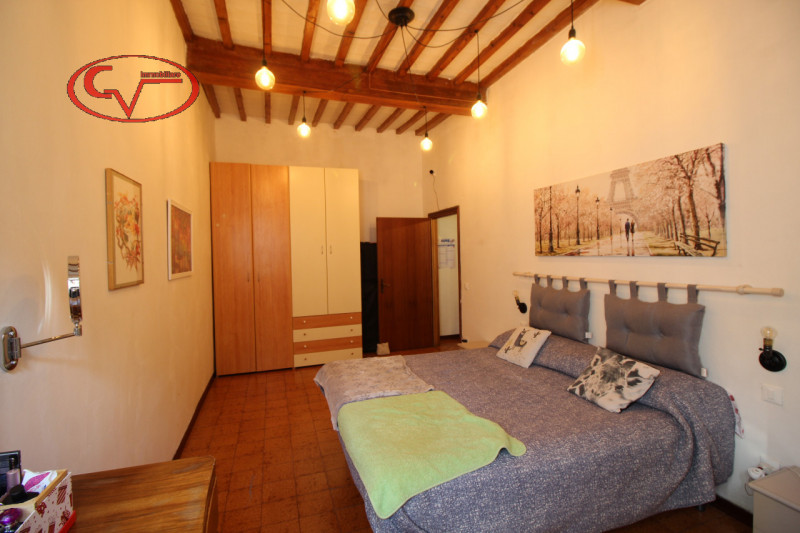 Immagine 7 di Palazzo in vendita  a San Giovanni Valdarno