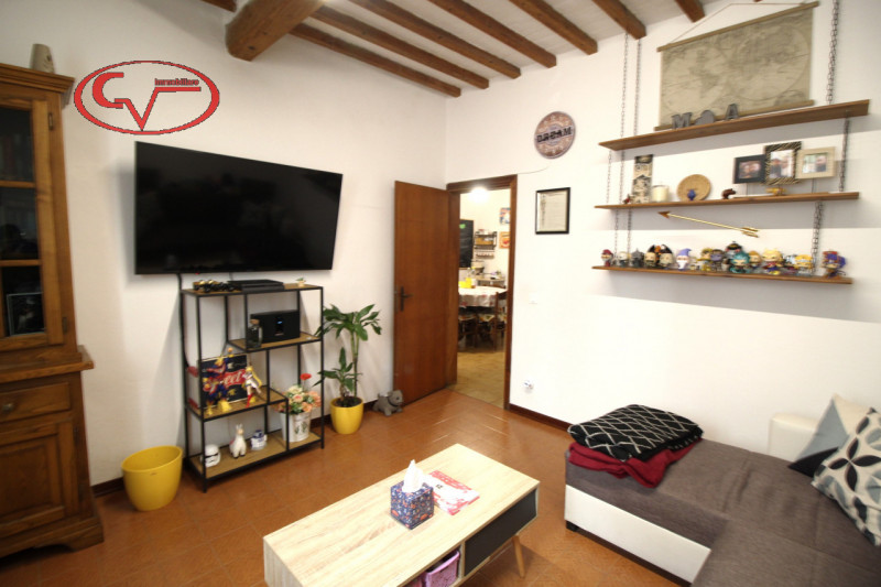 Immagine 11 di Palazzo in vendita  a San Giovanni Valdarno