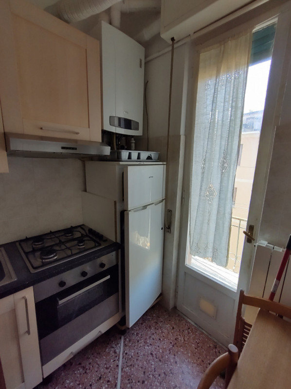 Immagine 3 di Appartamento in vendita  in via tito speri a Rapallo