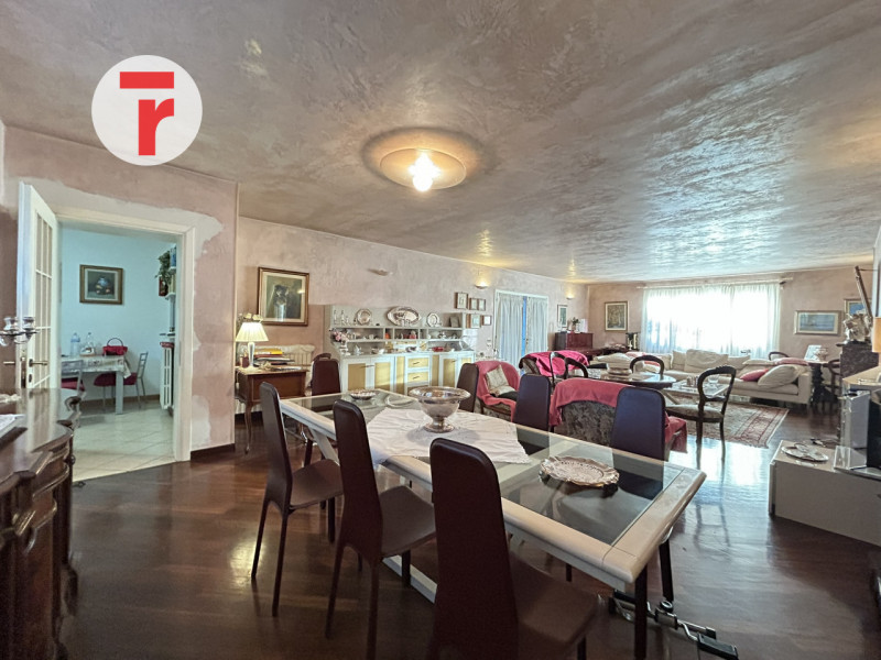 Immagine 1 di Casa bifamiliare in vendita  in Via Vittorio Veneto a Vigodarzere