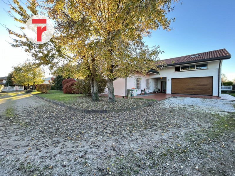 Immagine 5 di Casa bifamiliare in vendita  in Via Vittorio Veneto a Vigodarzere