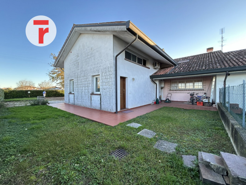 Immagine 6 di Casa bifamiliare in vendita  in Via Vittorio Veneto a Vigodarzere