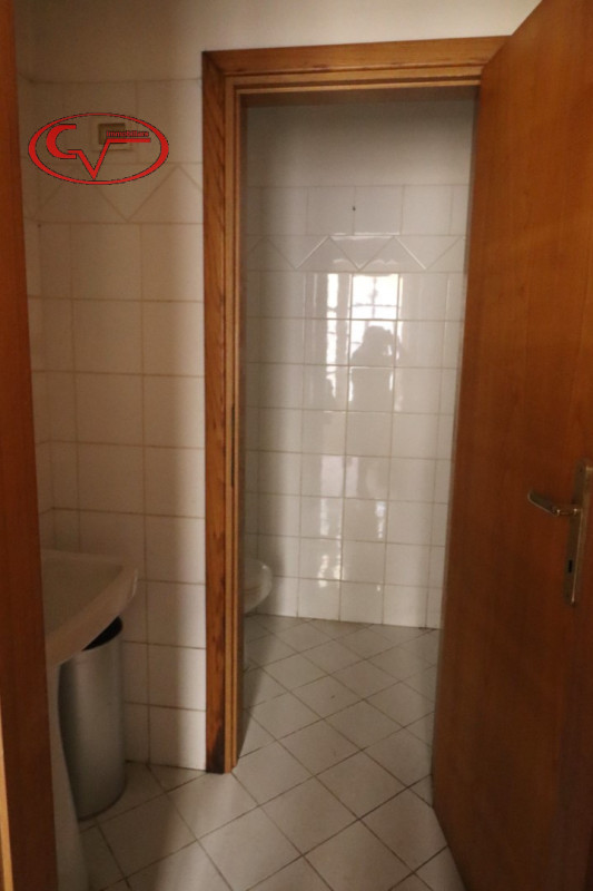 Immagine 12 di Negozio in vendita  in Via Roma a Montevarchi