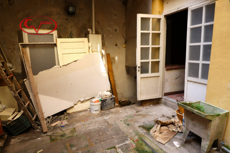 Immagine 14 di Negozio in vendita  in Via Roma a Montevarchi