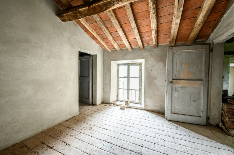 Immagine 49 di Rustico / casale in vendita  in ca Paolini a Medesano