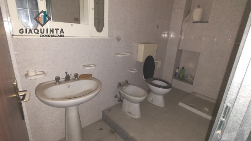 Immagine 8 di Casa indipendente in vendita  in via Firenze n.09 a Palagonia