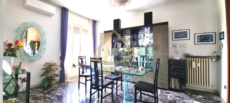 Immagine 6 di Appartamento in vendita  in Vigevano - Corso Genova 2 a Vigevano