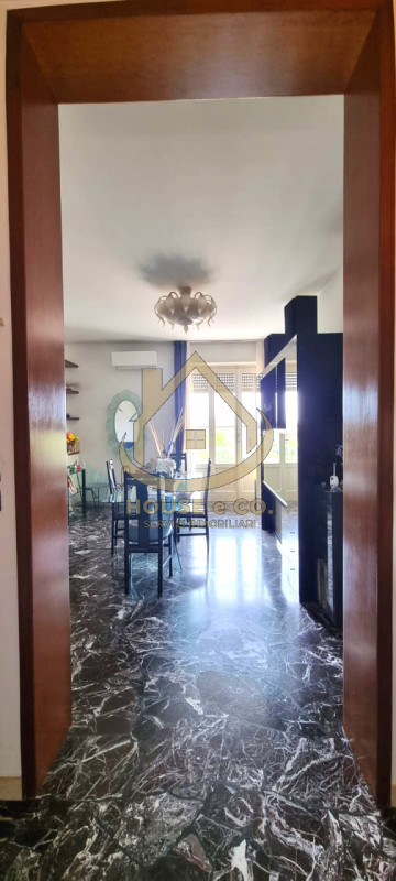 Immagine 8 di Appartamento in vendita  in Vigevano - Corso Genova 2 a Vigevano