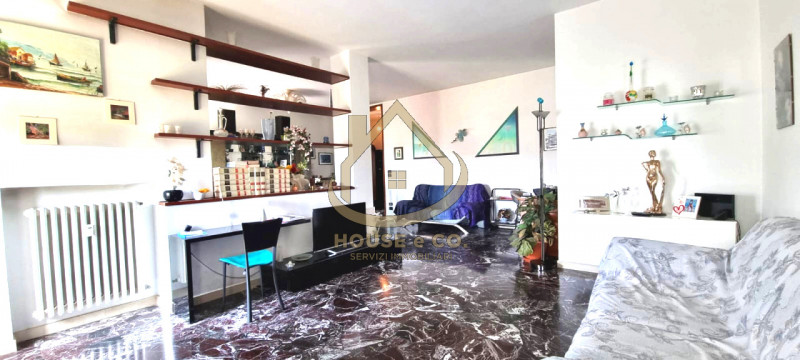 Immagine 9 di Appartamento in vendita  in Vigevano - Corso Genova 2 a Vigevano