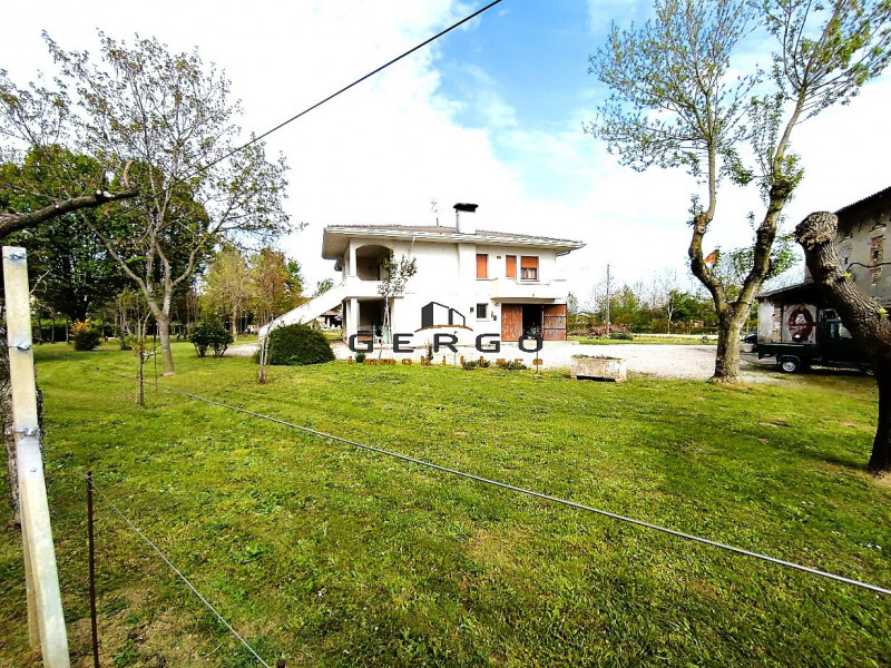 Immagine 12 di Casa indipendente in vendita  in via Belvedere a Pramaggiore