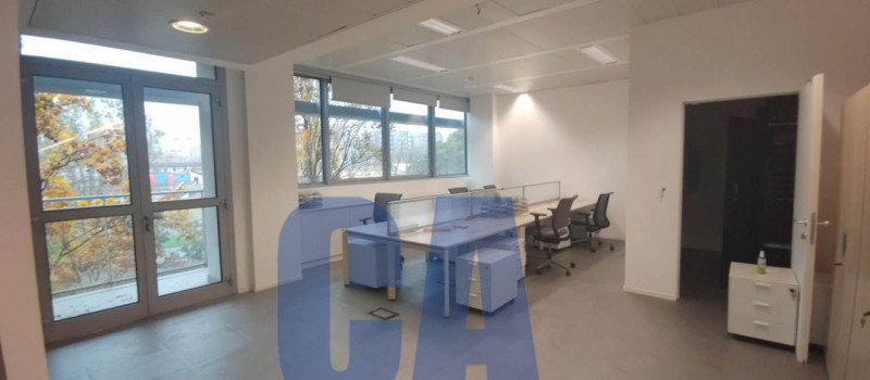 Immagine 16 di Ufficio in affitto  in VIA BAZZI CARLO a Milano