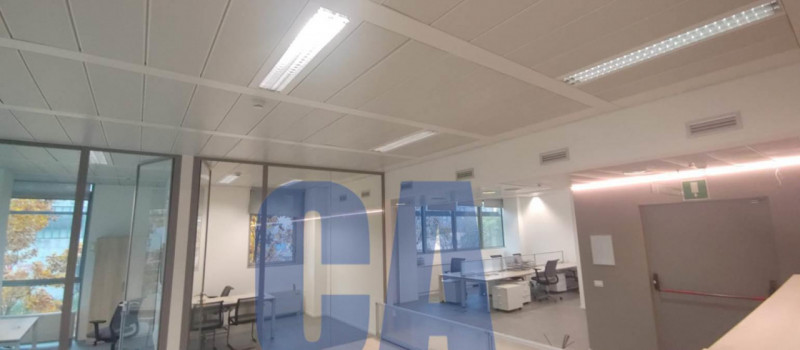 Immagine 18 di Ufficio in affitto  in VIA BAZZI CARLO a Milano