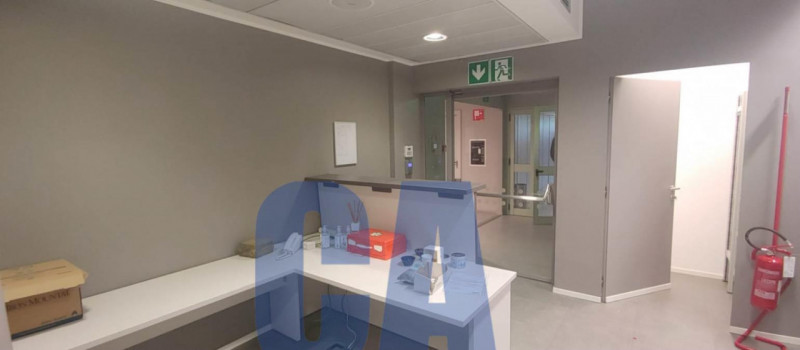 Immagine 22 di Ufficio in affitto  in VIA BAZZI CARLO a Milano