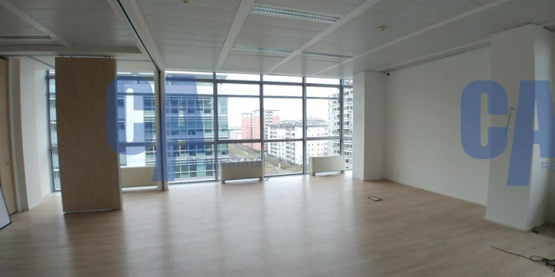 Immagine 3 di Ufficio in affitto  in VIA BAZZI CARLO a Milano