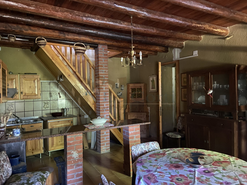 Immagine 4 di Rustico / casale in vendita  a Sarego