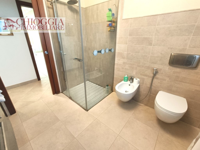 Immagine 12 di Casa bifamiliare in vendita  in Via San Giuseppe a Chioggia