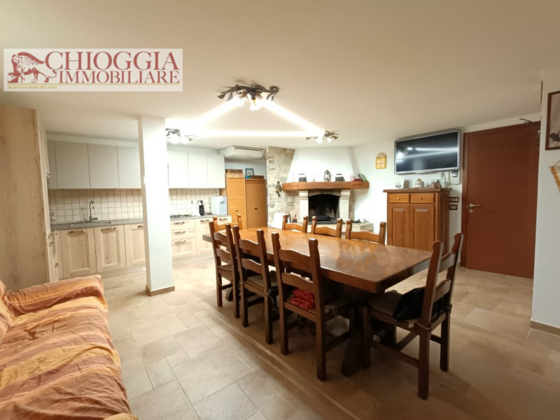 Immagine 25 di Casa bifamiliare in vendita  in Via San Giuseppe a Chioggia