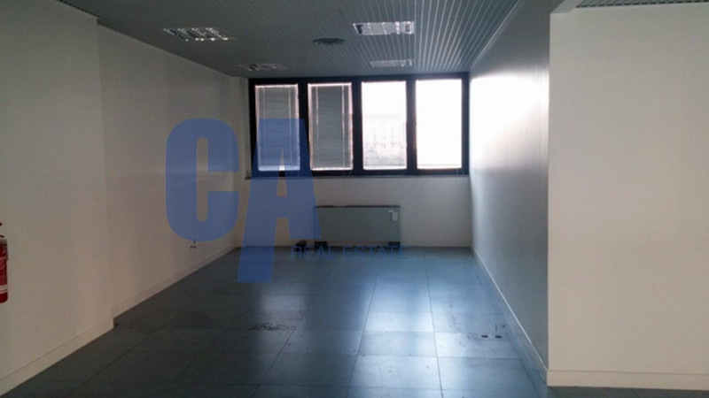 Immagine 7 di Ufficio in affitto  in VIA SILE a Milano