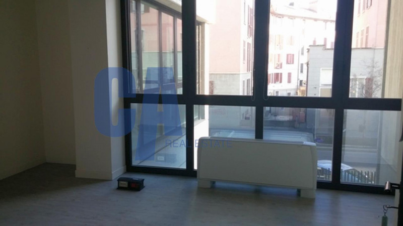 Immagine 10 di Ufficio in affitto  in VIA SILE a Milano