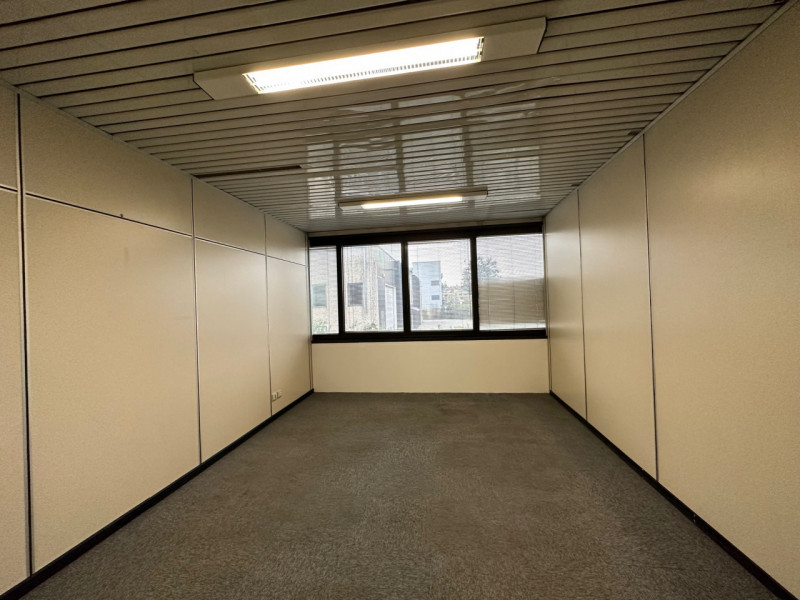 Immagine 6 di Laboratorio in affitto  in Via IV Novembre a Settimo Milanese