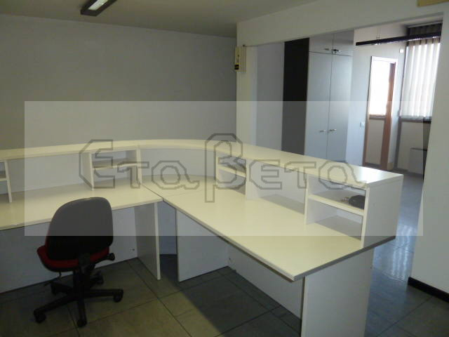 Immagine 15 di Ufficio in vendita  in Corso Stati Uniti a Padova