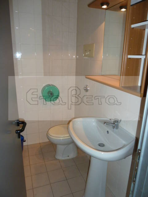 Immagine 19 di Ufficio in vendita  in Corso Stati Uniti a Padova