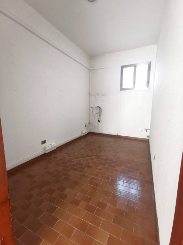 Immagine 3 di Negozio in affitto  in via P.B. Longo a Curtarolo