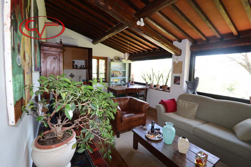 Immagine 14 di Villa in vendita  in vald'ambra a Bucine