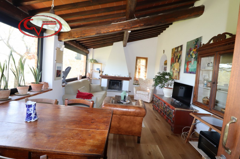 Immagine 15 di Villa in vendita  in vald'ambra a Bucine