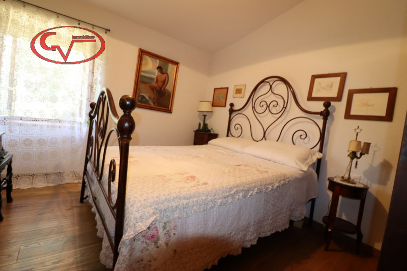 Immagine 34 di Villa in vendita  in vald'ambra a Bucine