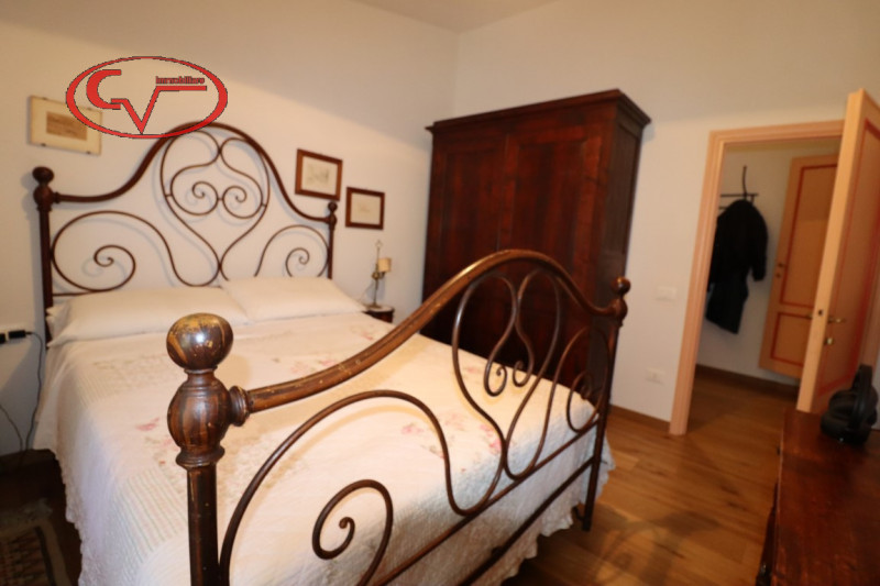 Immagine 35 di Villa in vendita  in vald'ambra a Bucine