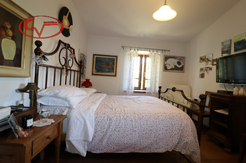 Immagine 42 di Villa in vendita  in vald'ambra a Bucine