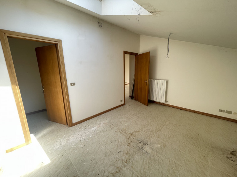 Immagine 5 di Appartamento in vendita  a Suzzara